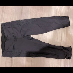 Lululemon crop leggings